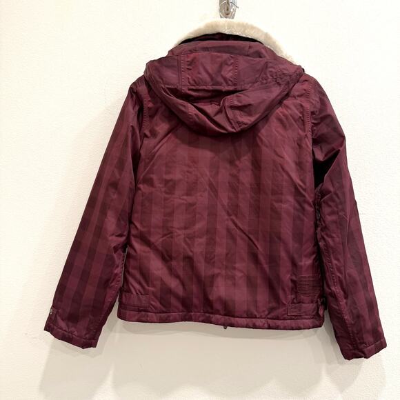 Burton Women’s Maroon Dutchess Insulated Jacket Faux Fur Small Snowboard Coat - Picture 2 of 9